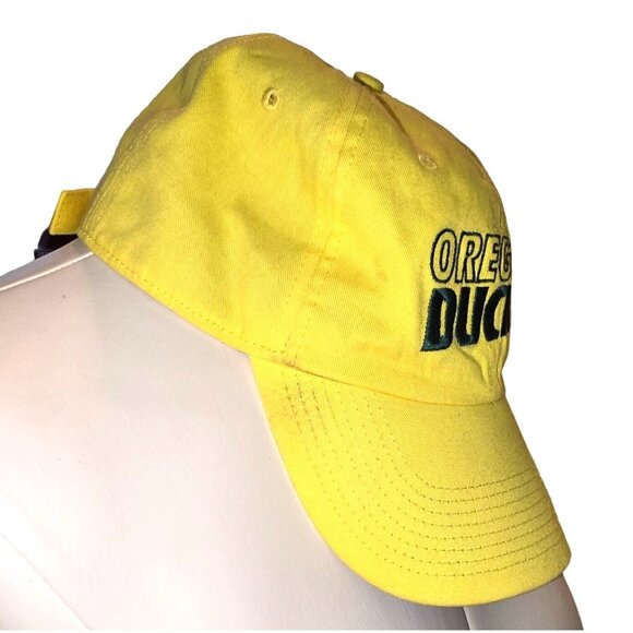 Oregon Ducks Adjustable Yellow Baseball Cap Nike Sportswear Dri-fit OS JJ3669 - Picture 6 of 9